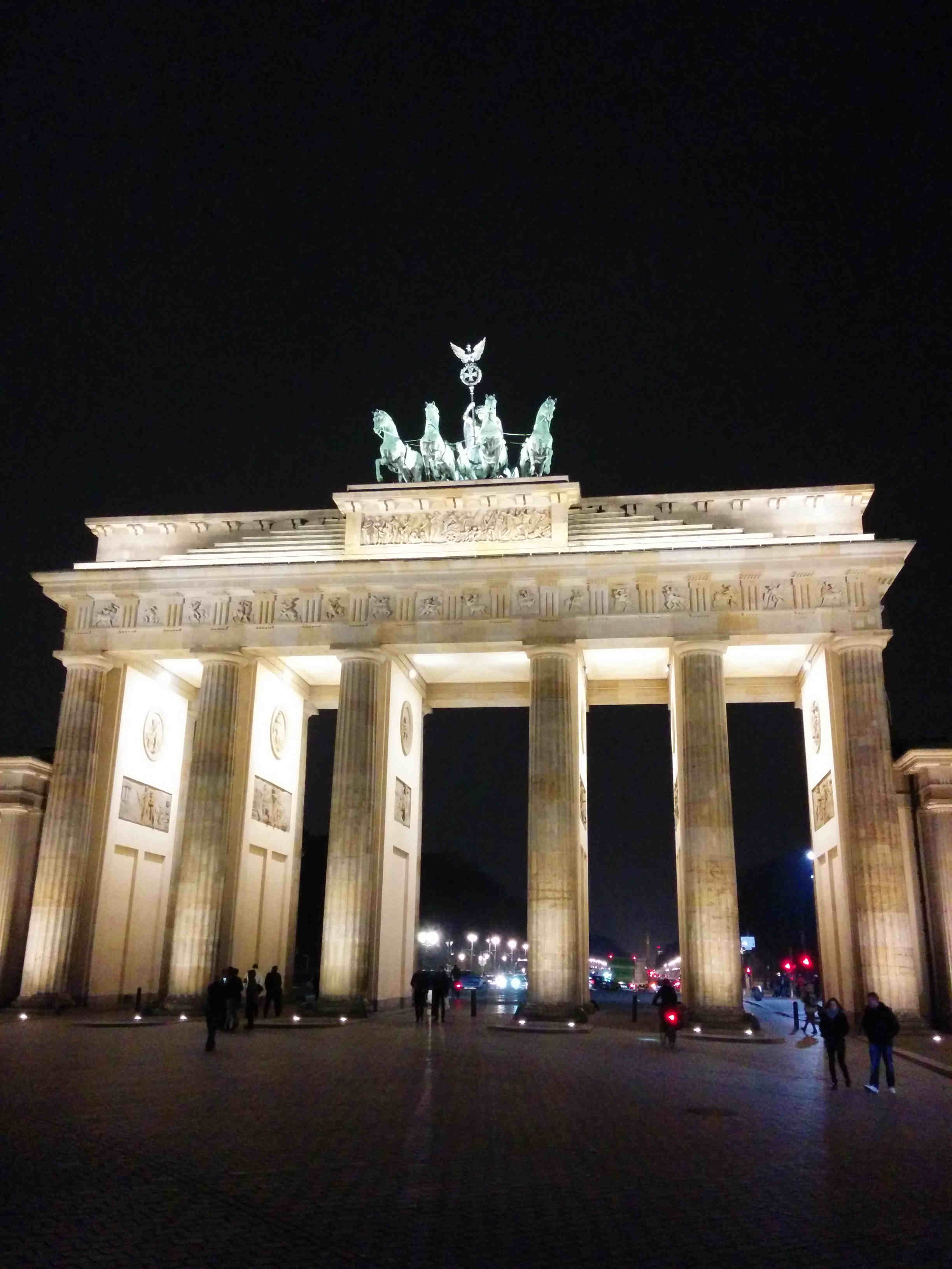 Berlín - PUERTA DE BRANDENBURGO DE NOCHE