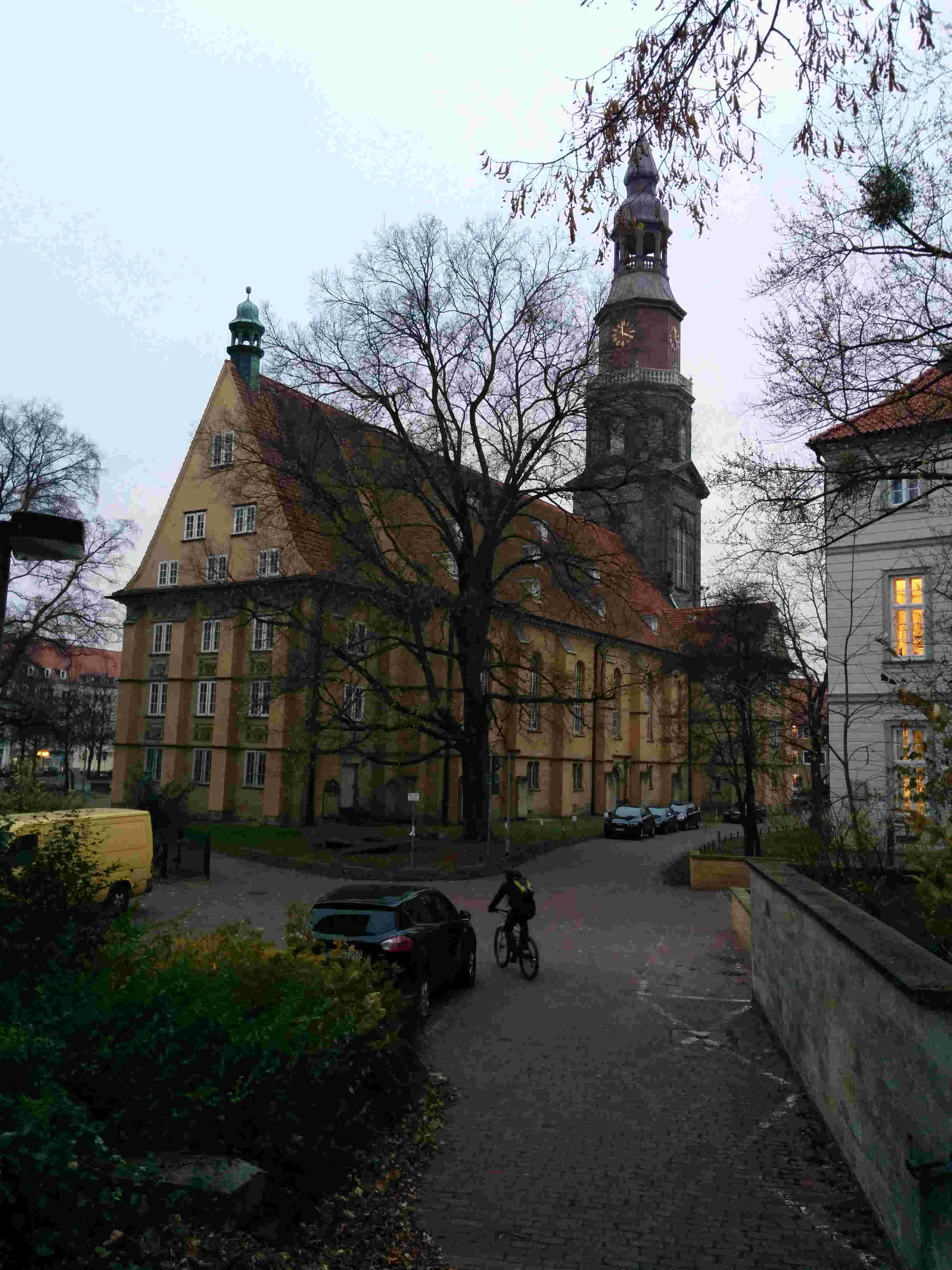 IGLESIA ST. JOHANNIS DONDE YACEN LOS RESTOS DE G. LEIBNIZ