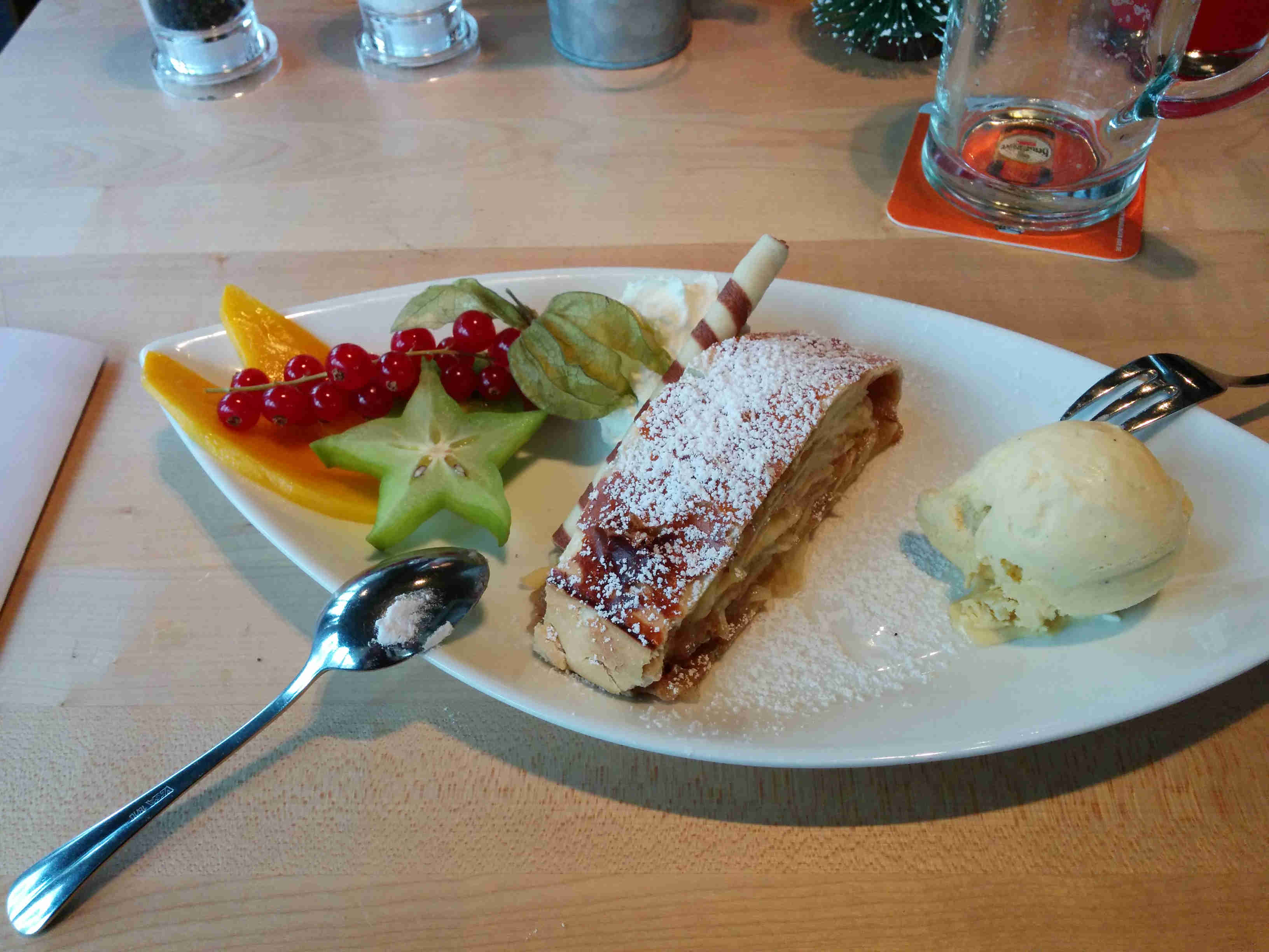 POSTRE CON EL QUE CERRE MI SEGUNDO VIAJE POR TIERRAS DE CENTROEUROPA