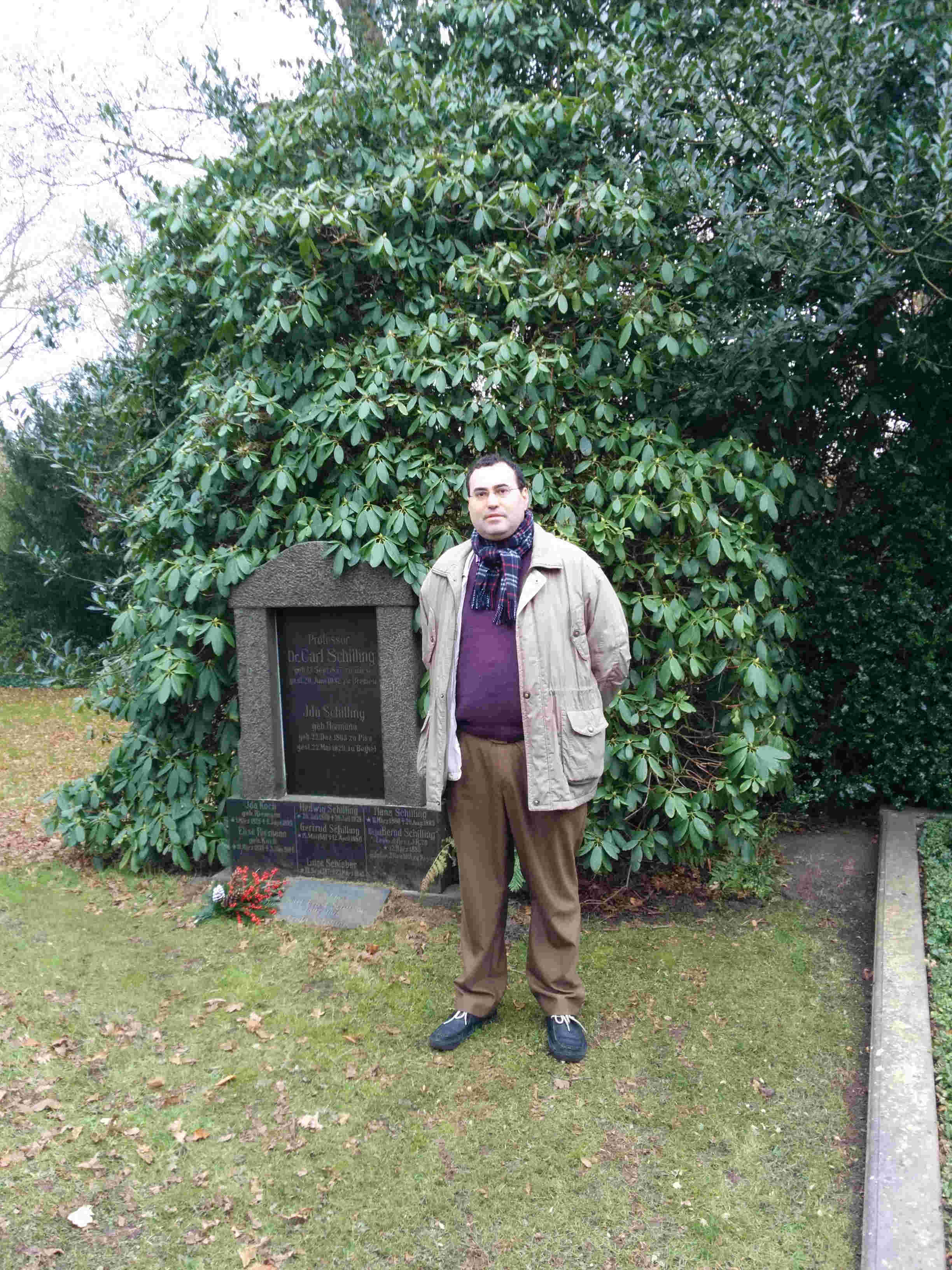 TUMBA DE CARL E IDA SCHILLING Y OTROS FAMILIARES DE B. RIEMANN